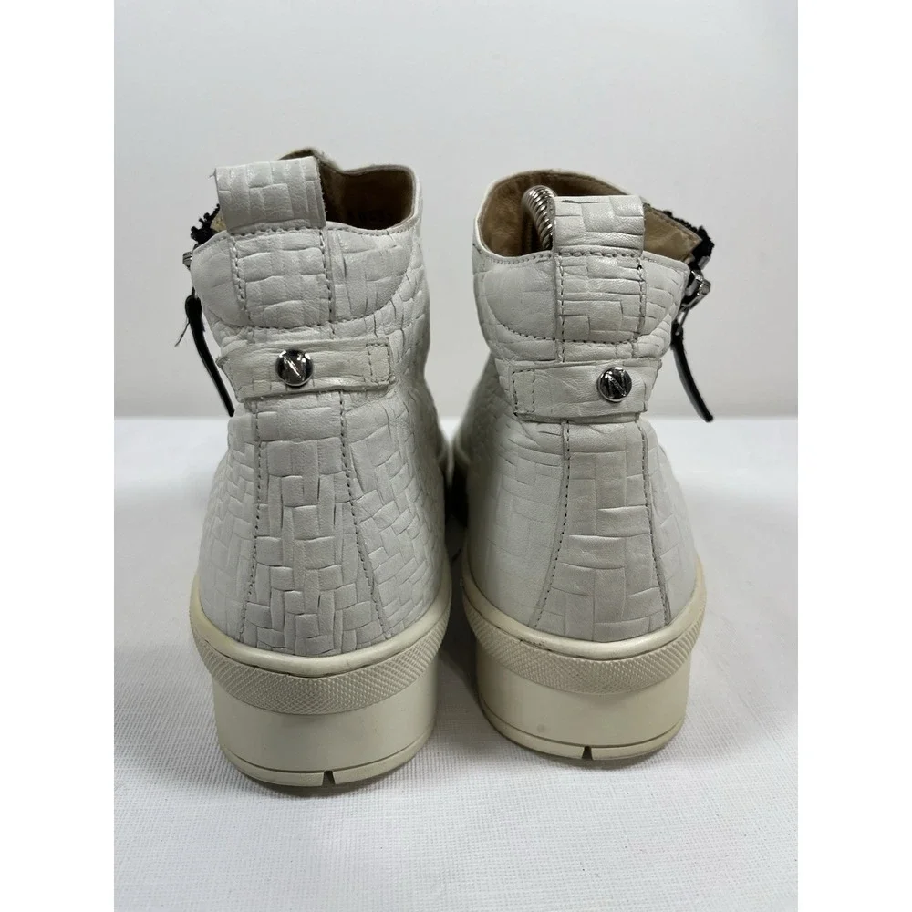 Nude Womens Hilda White Boots Sneakers Sz 38/7 Soft Leather‎ Zipper Bootie RARE